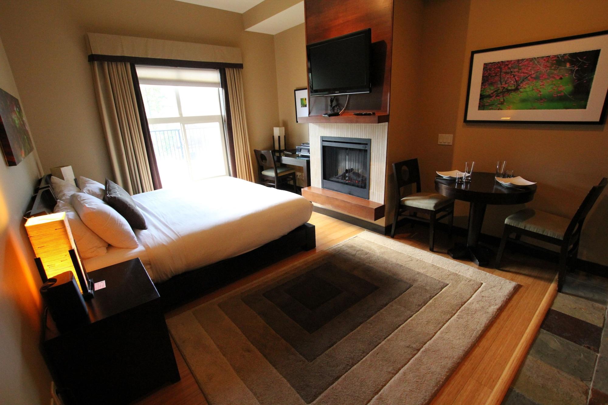 Silver Creek Lodge Канмор Экстерьер фото