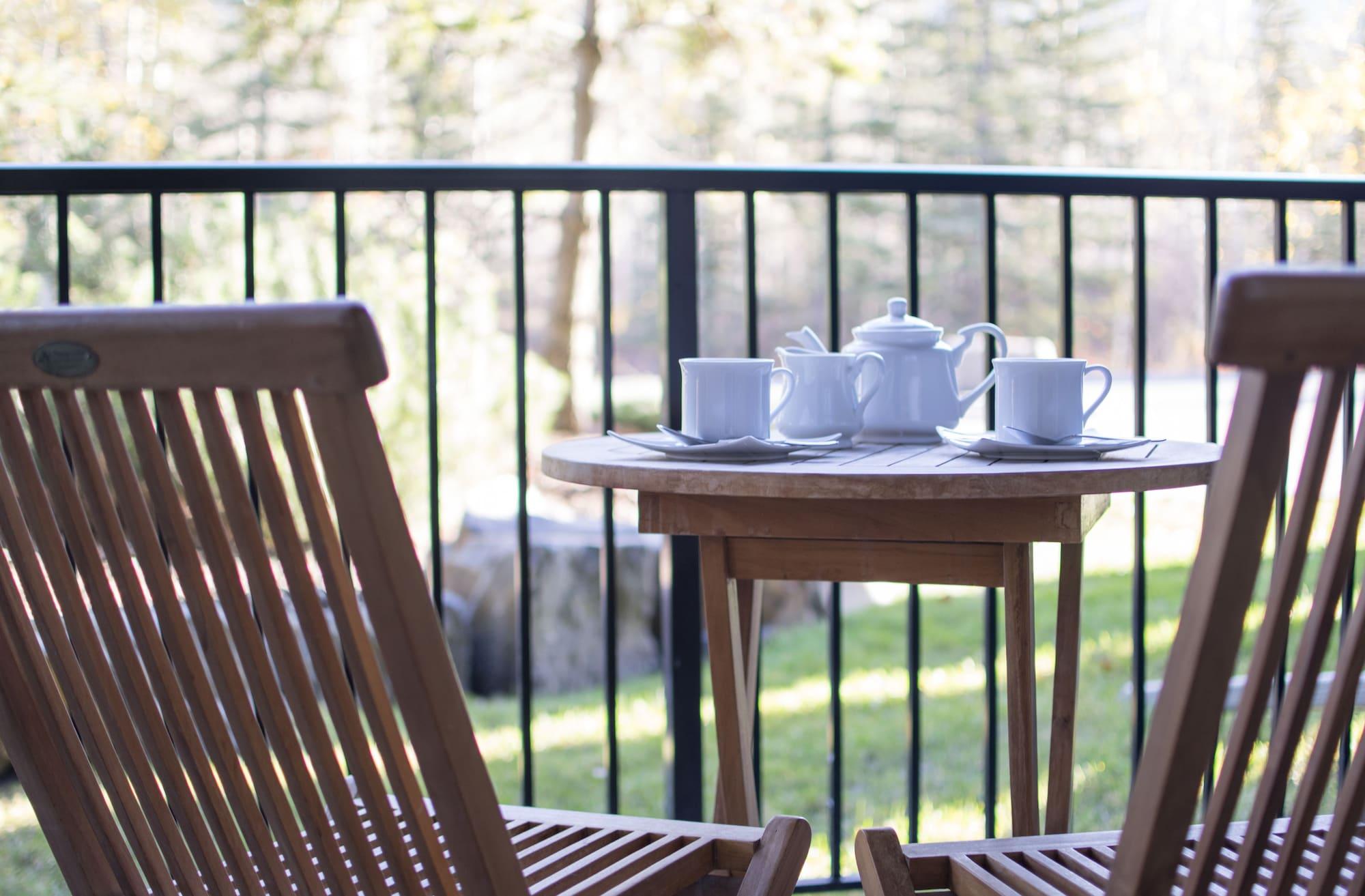 Silver Creek Lodge Канмор Экстерьер фото